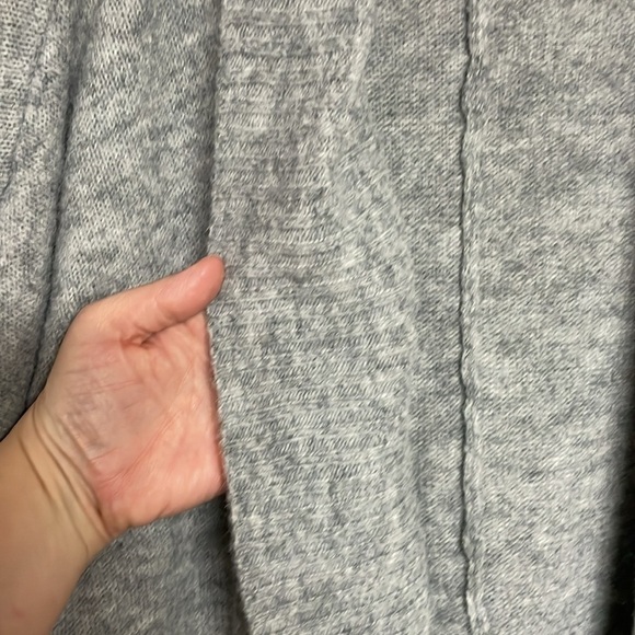 Nine West size small gray cocoon cardigan sweater with pockets - Picture 7 of 8